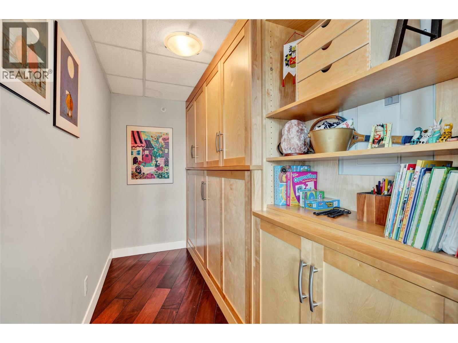 2901 Abbott Street Unit# 305, Kelowna, British Columbia  V1Y 1G7 - Photo 32 - 10385954