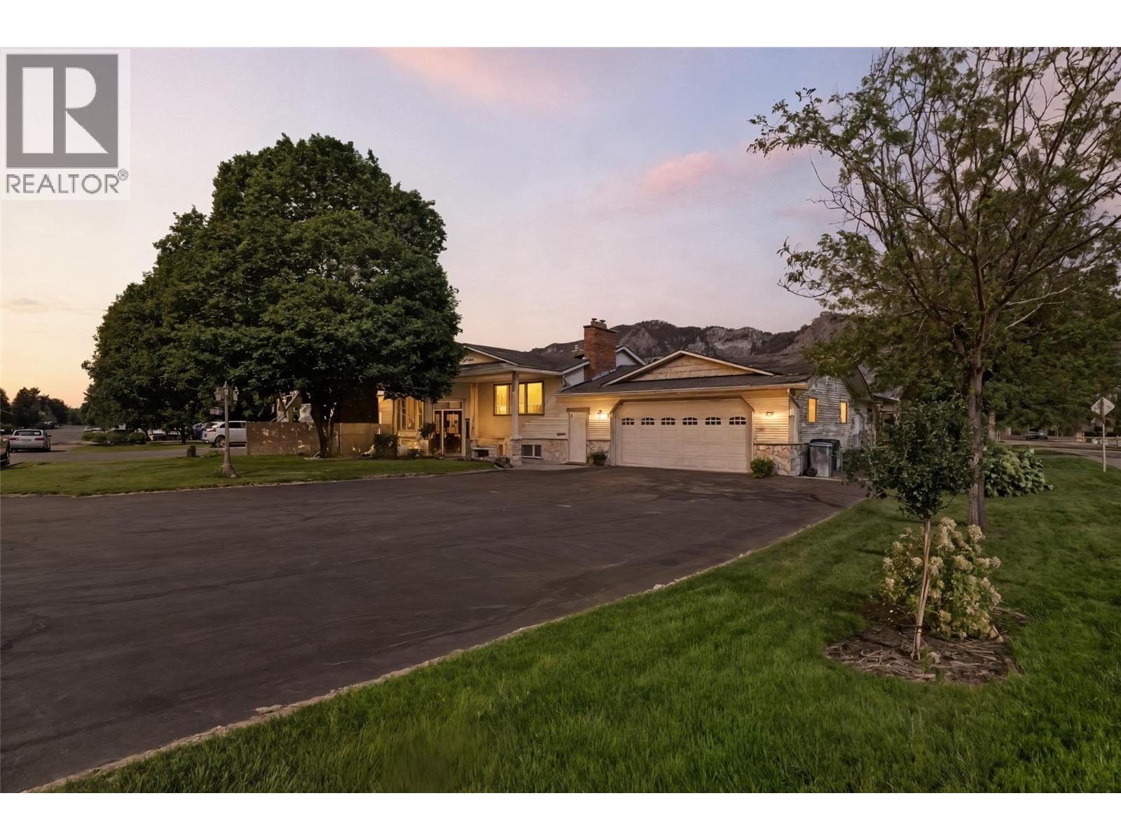 5996 Todd Hill Crescent, Kamloops, British Columbia  V2C 4X8 - Photo 36 - 10386514