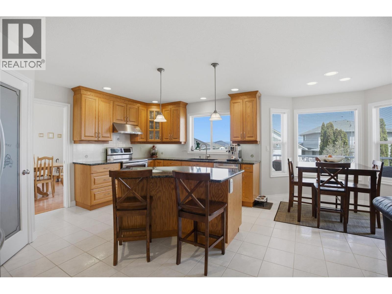 851 Bramble Place, Kamloops, British Columbia  V1S 1Y6 - Photo 16 - 10386510