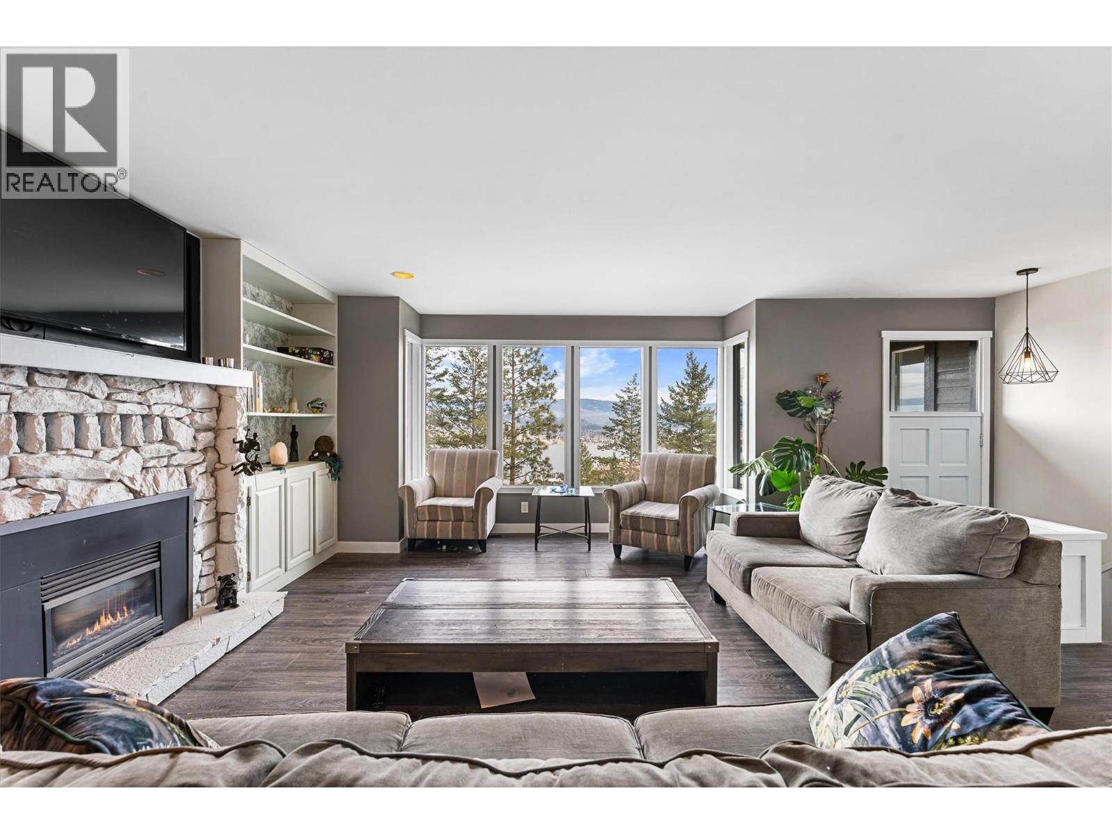 1642 Griffiths Place, West Kelowna, British Columbia  V1Z 2T7 - Photo 2 - 10386501