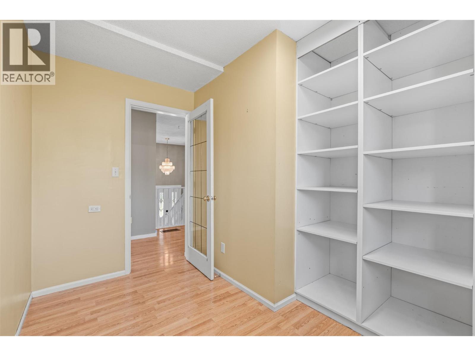 6109 Silver Star Road, Vernon, British Columbia  V1B 3P3 - Photo 17 - 10386233