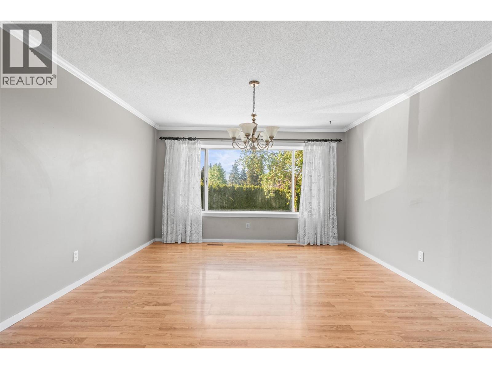 6109 Silver Star Road, Vernon, British Columbia  V1B 3P3 - Photo 22 - 10386233