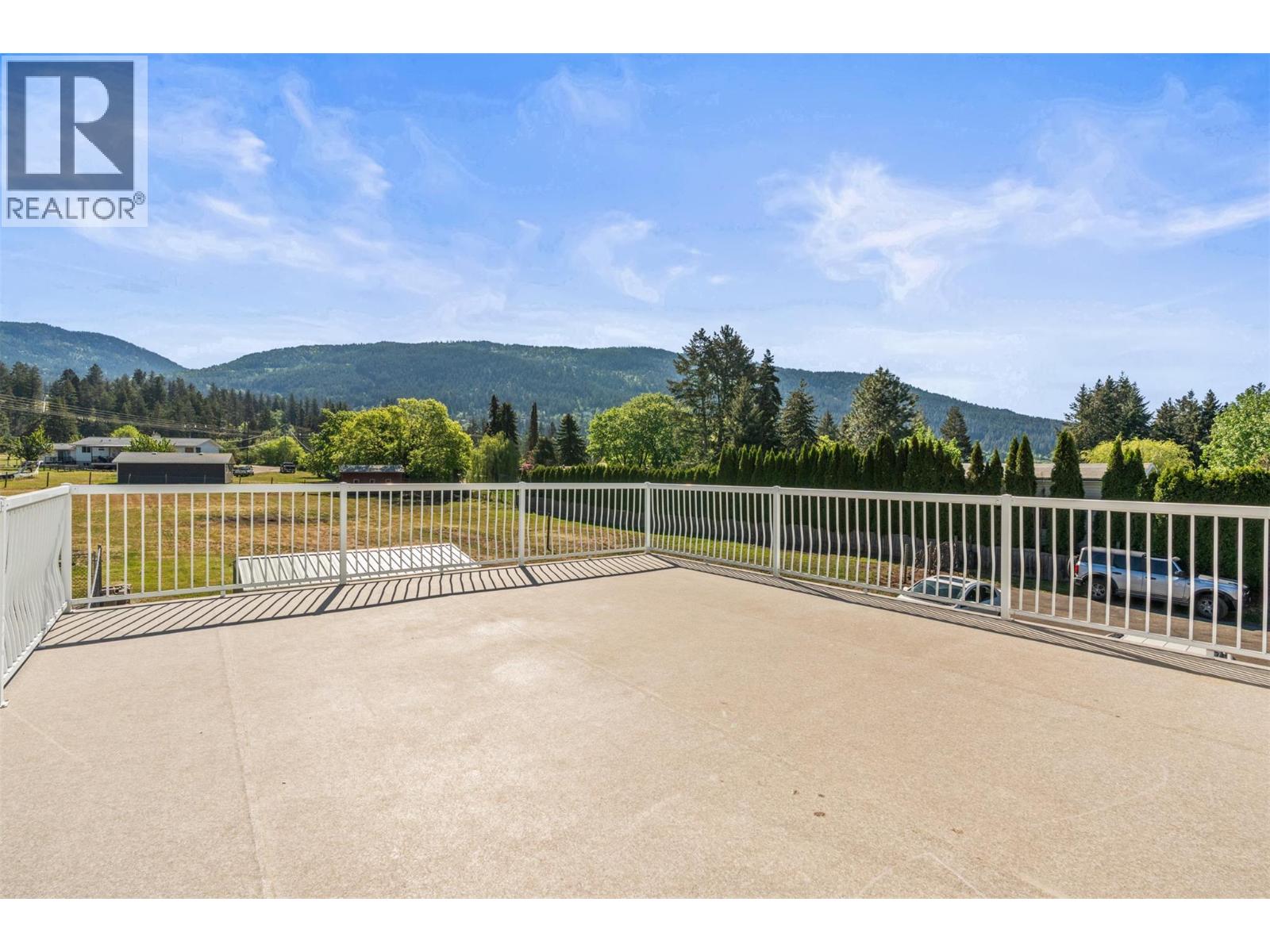 6109 Silver Star Road, Vernon, British Columbia  V1B 3P3 - Photo 27 - 10386233