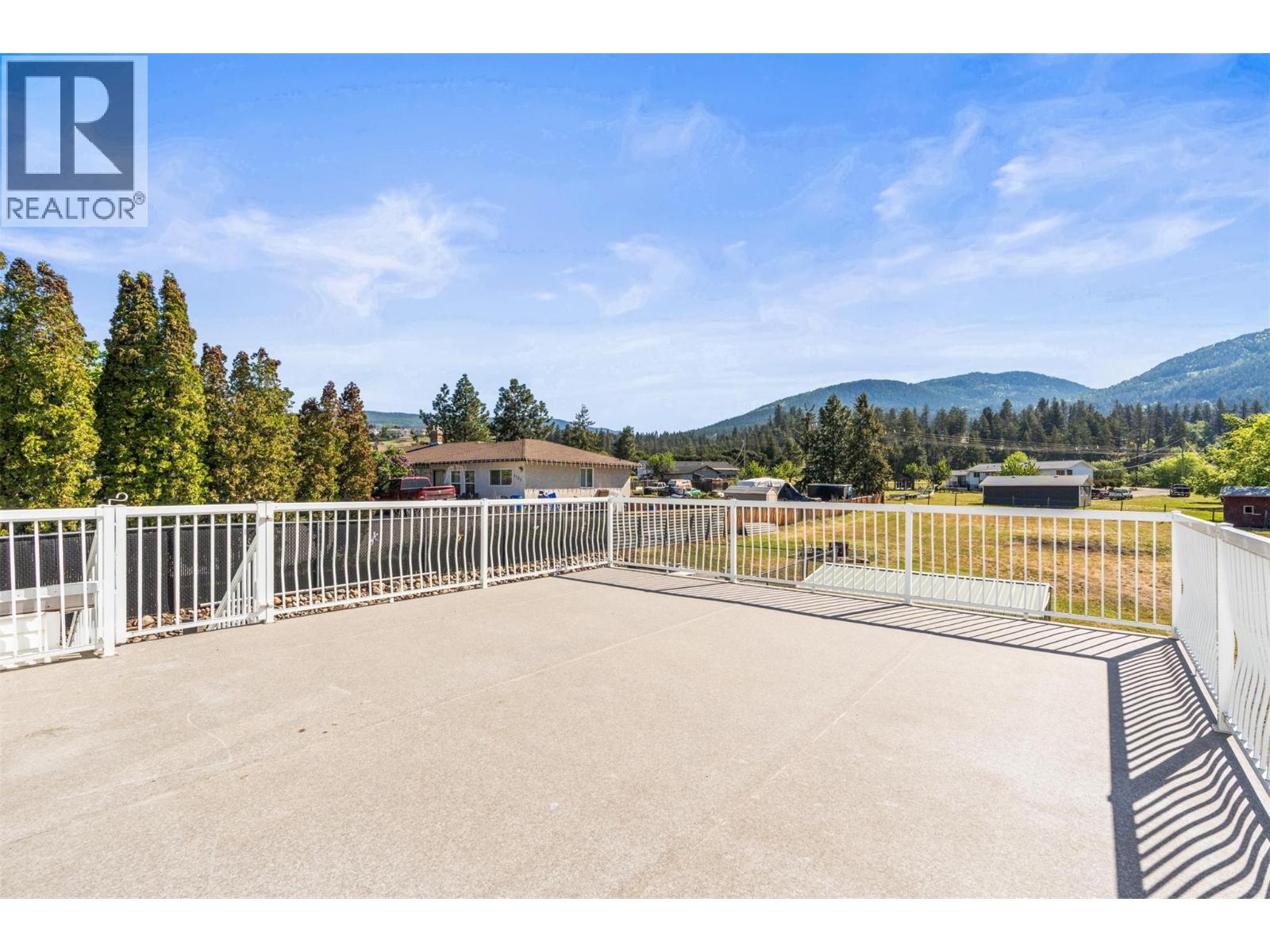 6109 Silver Star Road, Vernon, British Columbia  V1B 3P3 - Photo 28 - 10386233
