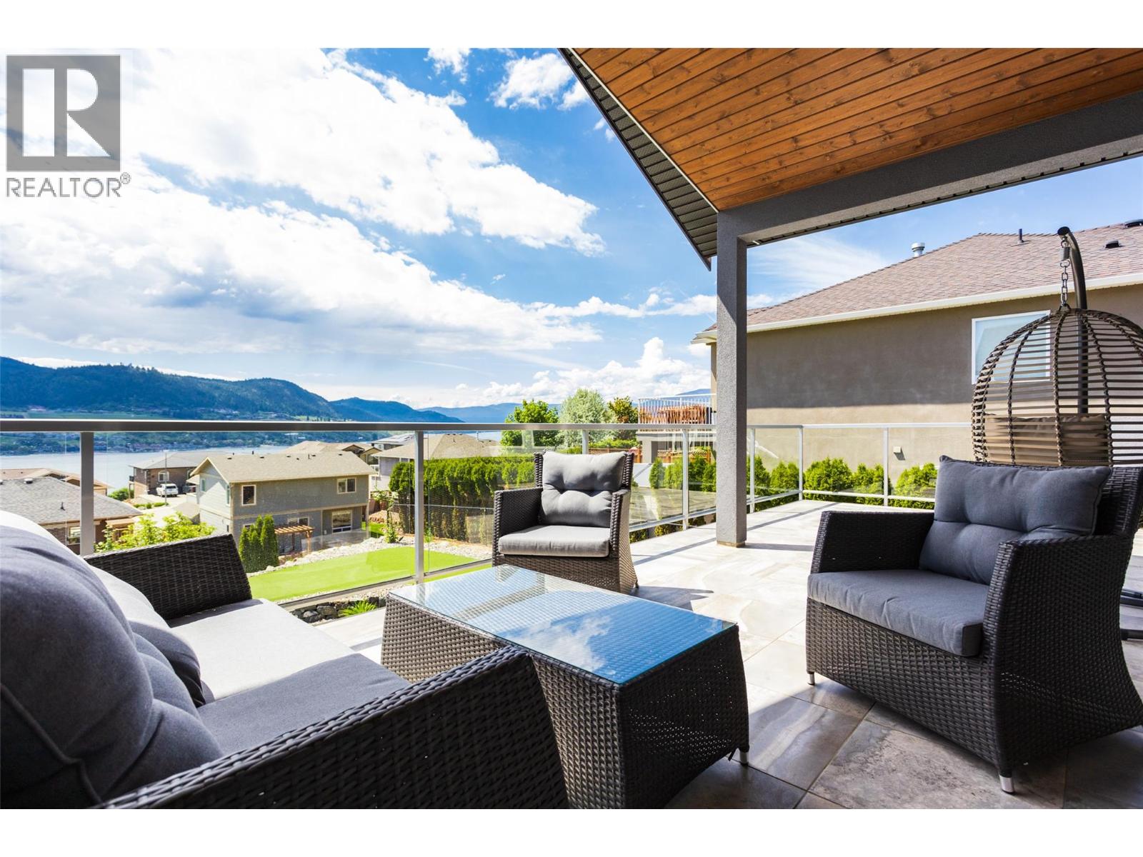 7217 Lakeridge Place, Vernon, British Columbia  V1H 1Y3 - Photo 16 - 10386149
