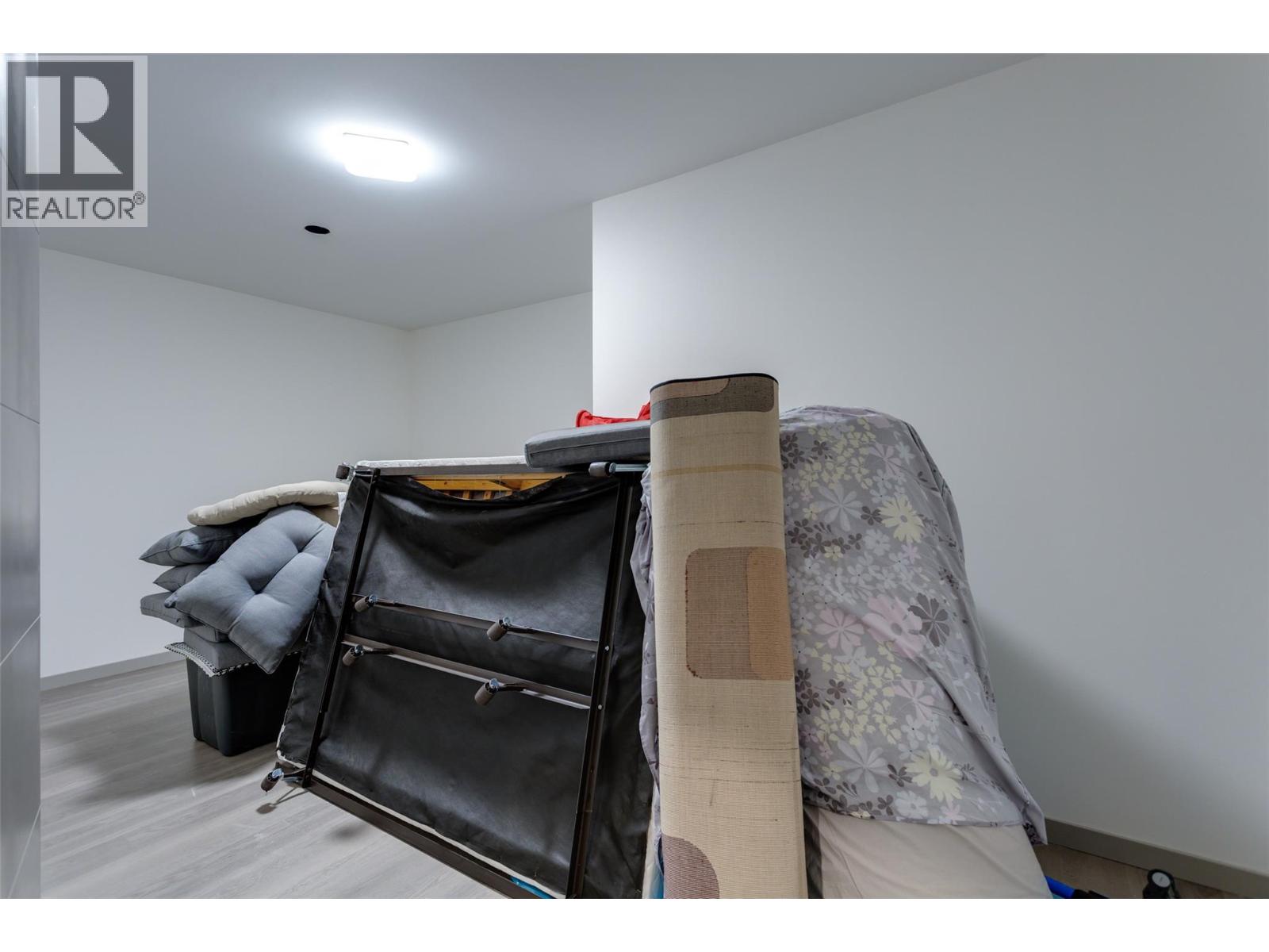 7217 Lakeridge Place, Vernon, British Columbia  V1H 1Y3 - Photo 39 - 10386149