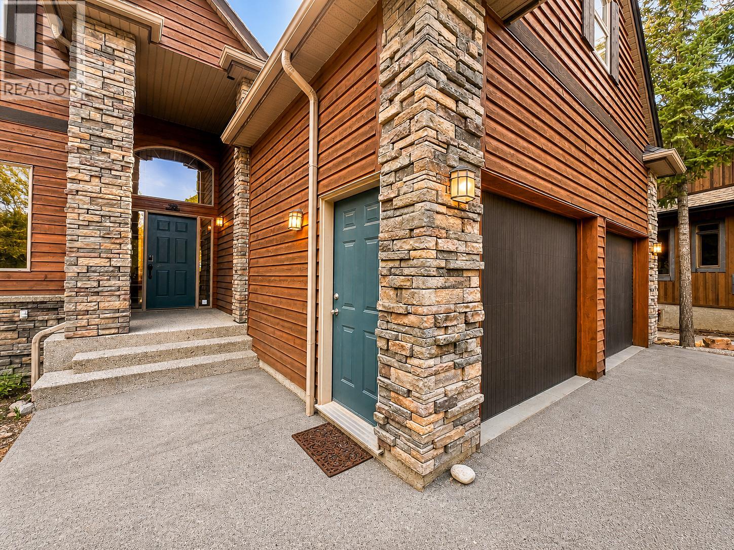 2568 Sandstone Green, Invermere, British Columbia  V0A 1K6 - Photo 11 - 10385989