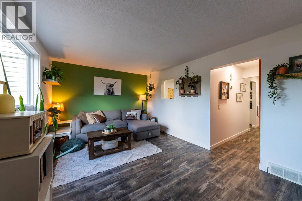 2576 Sandpiper Drive Drive Unit# 63, Kamloops, British Columbia  V2B 6X1 - Photo 2 - 10386151