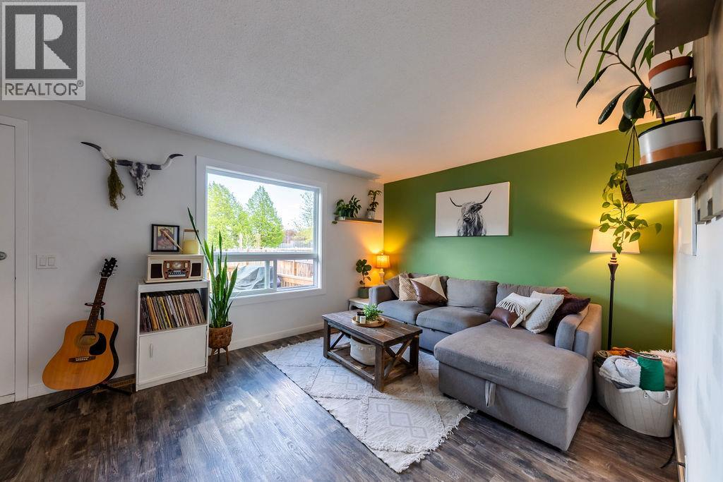 2576 Sandpiper Drive Drive Unit# 63, Kamloops, British Columbia  V2B 6X1 - Photo 3 - 10386151