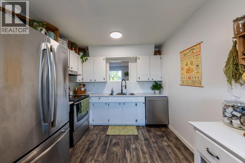 2576 Sandpiper Drive Drive Unit# 63, Kamloops, British Columbia  V2B 6X1 - Photo 8 - 10386151