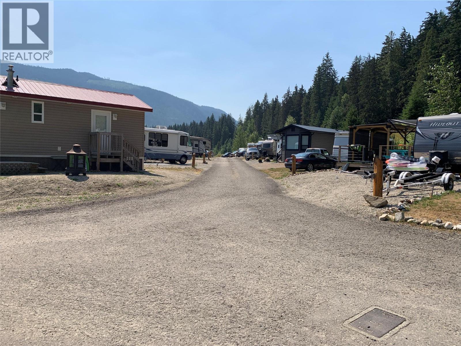 1681 Sugar Lake Road Unit# 30, Cherryville, British Columbia  V0E 2G2 - Photo 4 - 10385998
