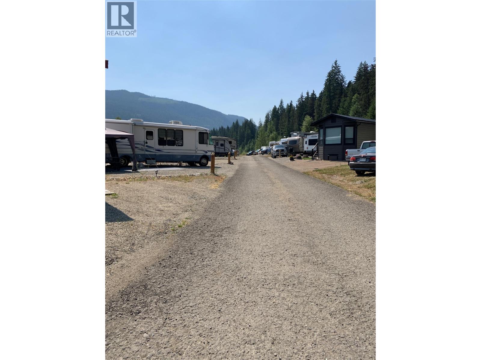 1681 Sugar Lake Road Unit# 30, Cherryville, British Columbia  V0E 2G2 - Photo 5 - 10385998