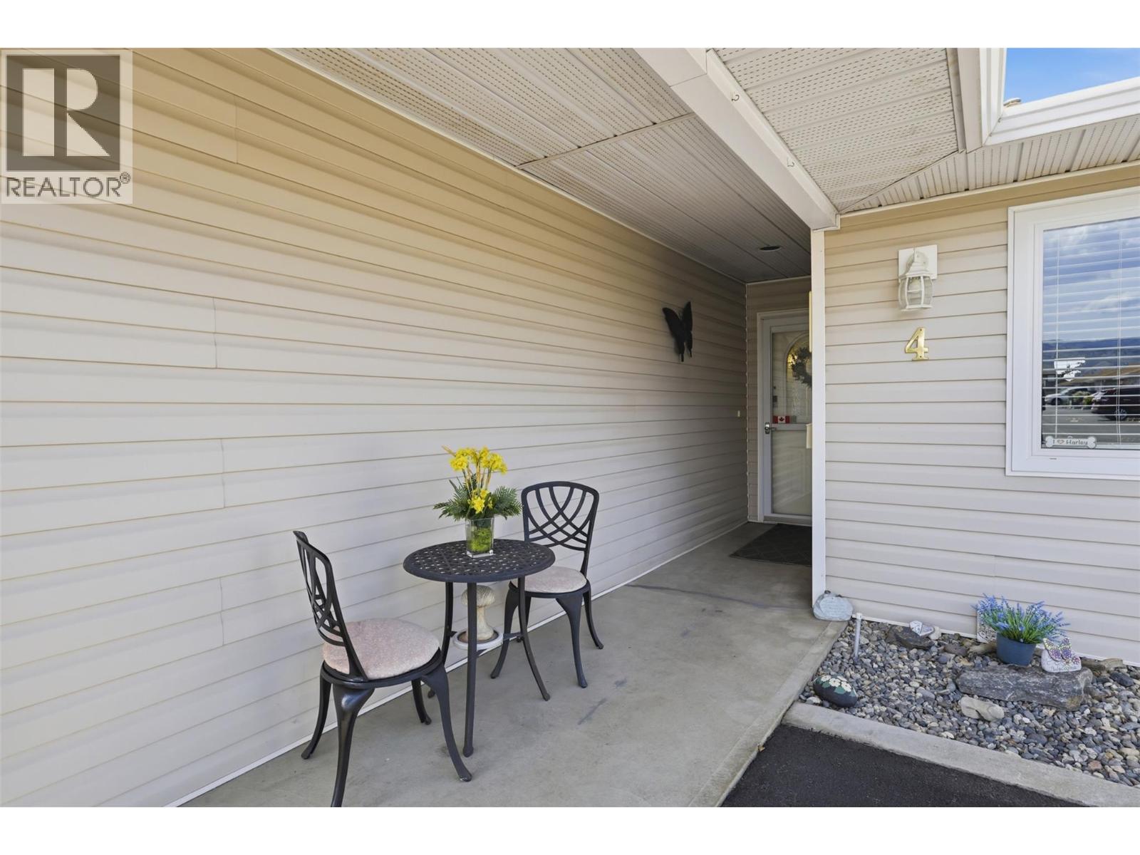 1195 14 Street Unit# 4, Kamloops, British Columbia  V2B 8L1 - Photo 2 - 10386548