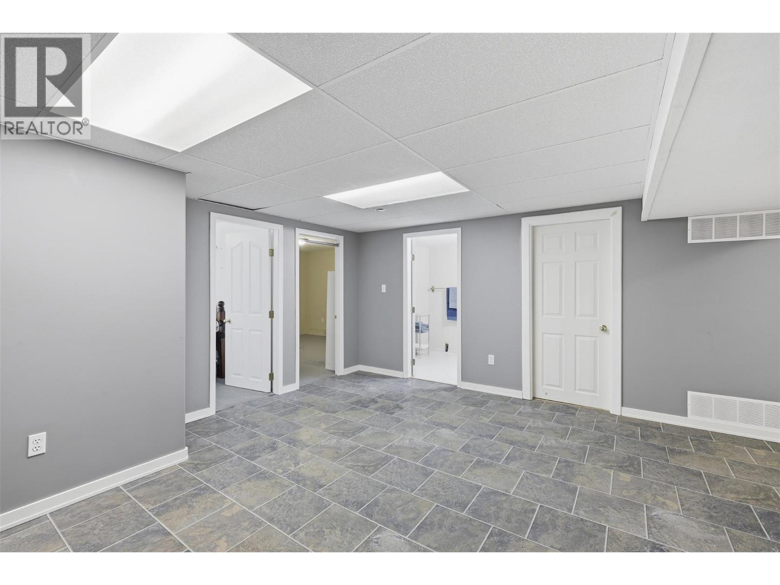 1195 14 Street Unit# 4, Kamloops, British Columbia  V2B 8L1 - Photo 31 - 10386548