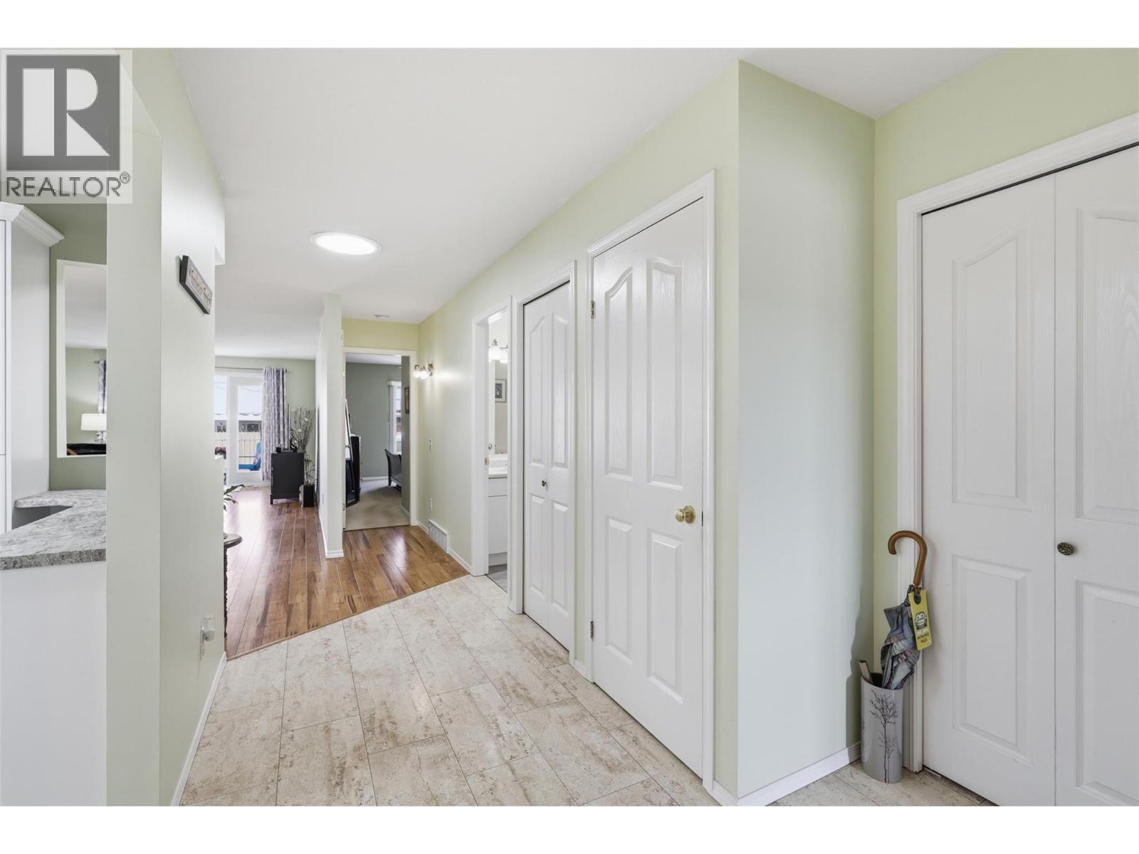 1195 14 Street Unit# 4, Kamloops, British Columbia  V2B 8L1 - Photo 4 - 10386548