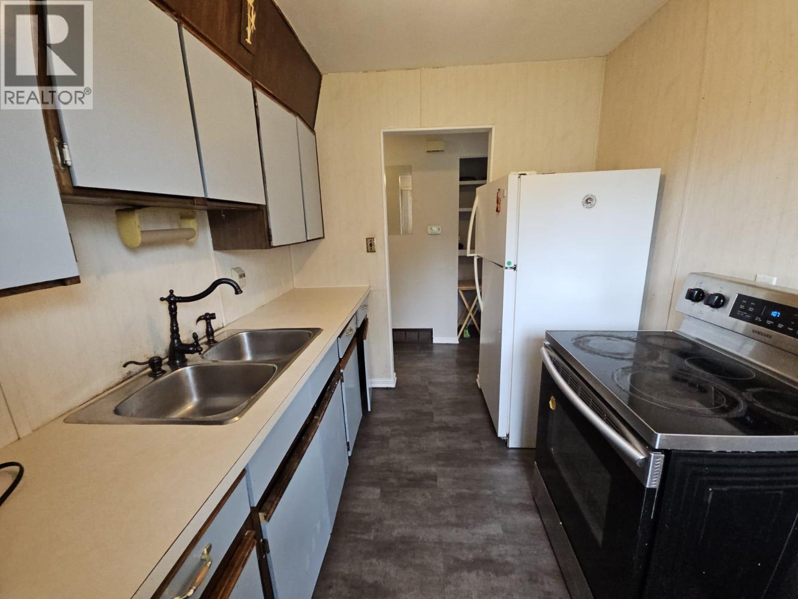 4756 Wabi Crescent, Chetwynd, British Columbia  V0C 1J0 - Photo 11 - 10386521