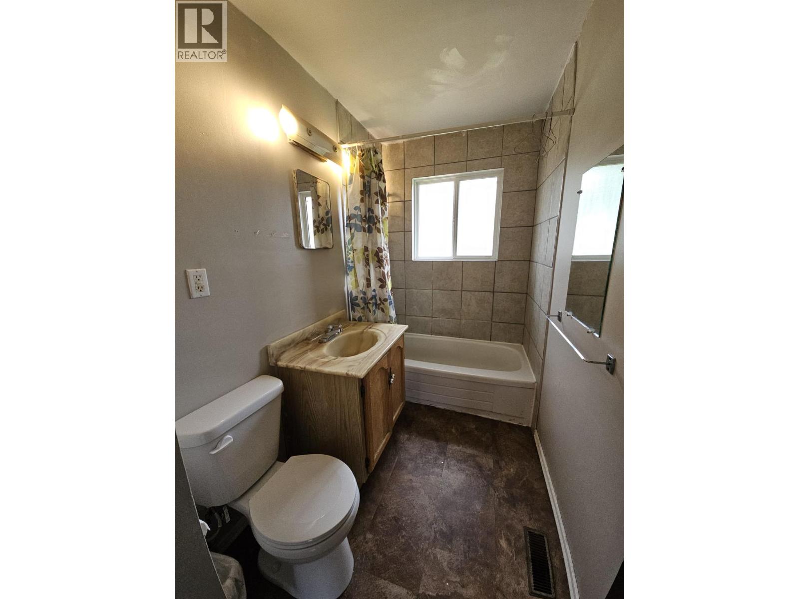 4756 Wabi Crescent, Chetwynd, British Columbia  V0C 1J0 - Photo 25 - 10386521