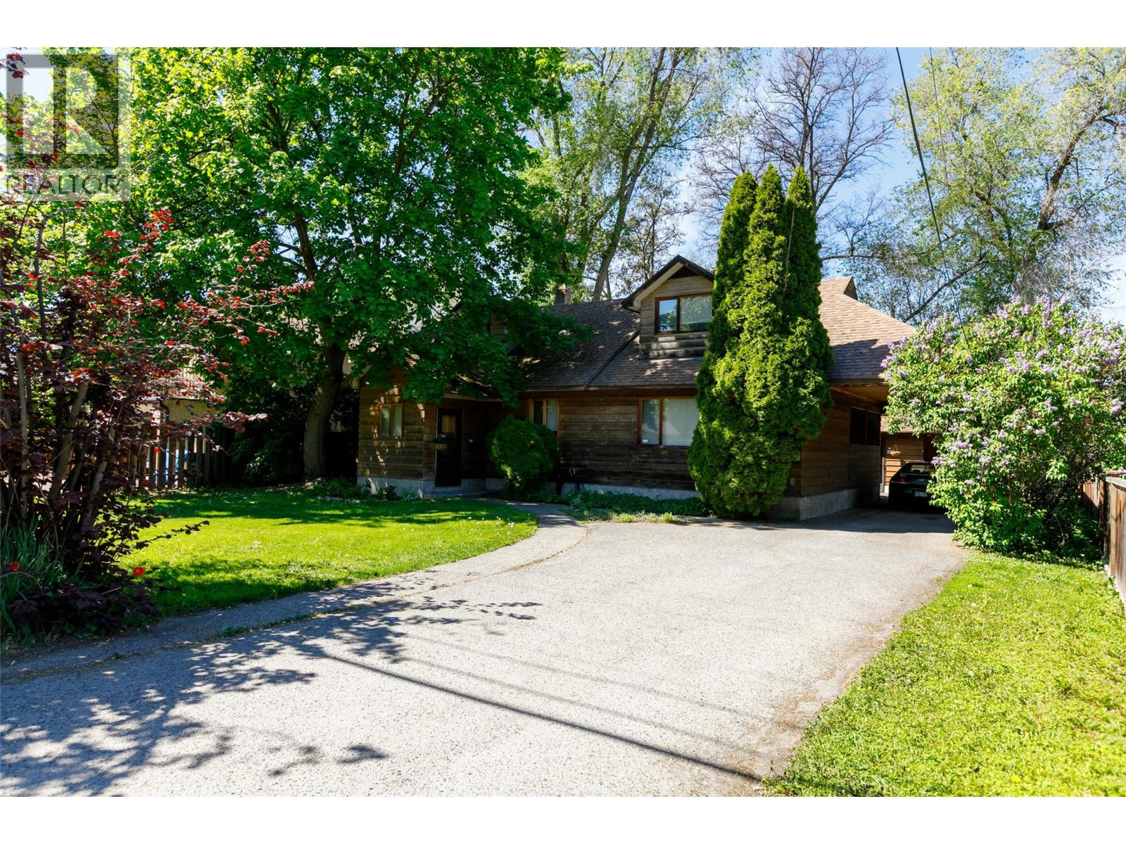 2890 Gordon Drive, Kelowna, British Columbia  V1W 3R3 - Photo 8 - 10382500