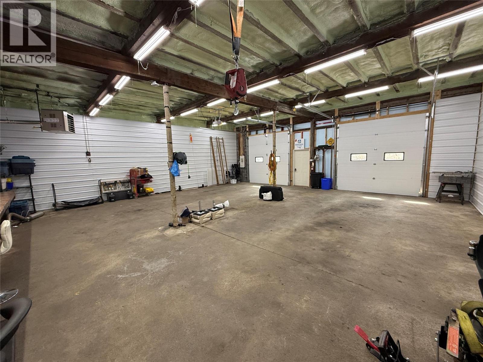 2482 King Street Nw, Cranbrook, British Columbia  V1C 6S7 - Photo 18 - 10386505