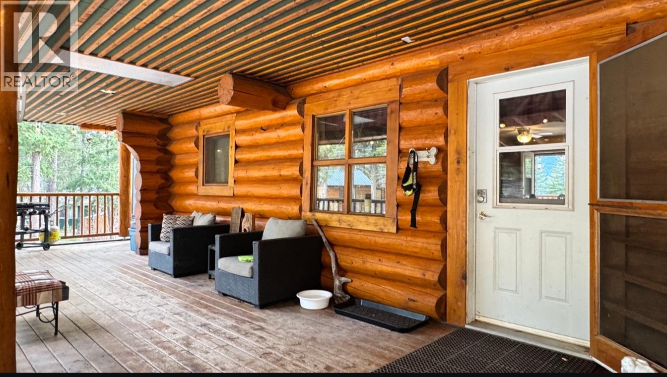 581 Kane Valley Road, Merritt, British Columbia  V1K 1M9 - Photo 2 - 10386496