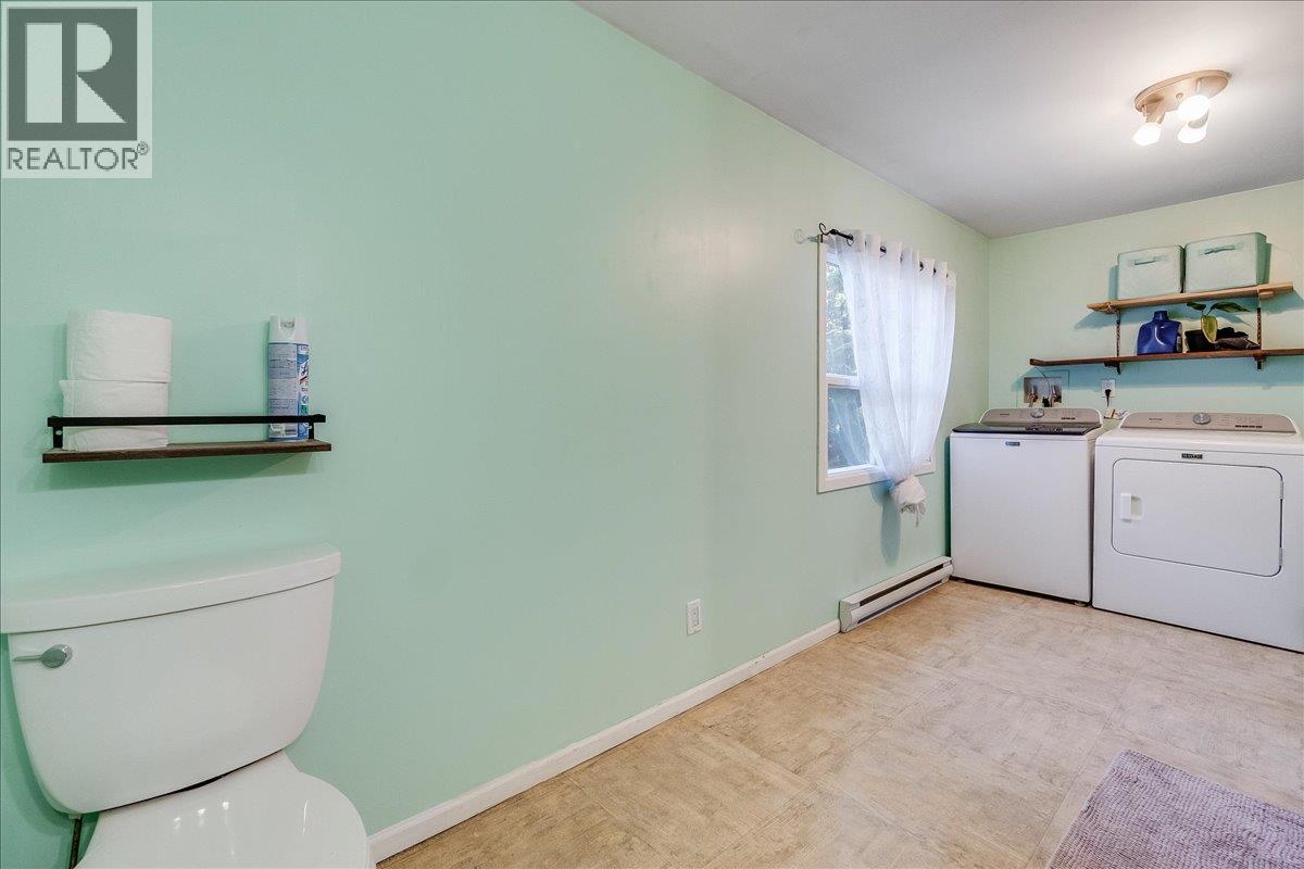 8749 6 Highway, Silverton, British Columbia  V0G 2B0 - Photo 24 - 10386137