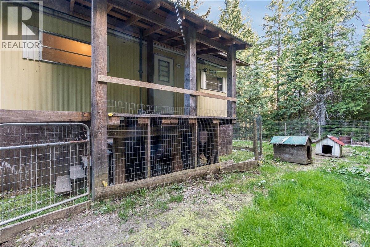 8749 6 Highway, Silverton, British Columbia  V0G 2B0 - Photo 31 - 10386137
