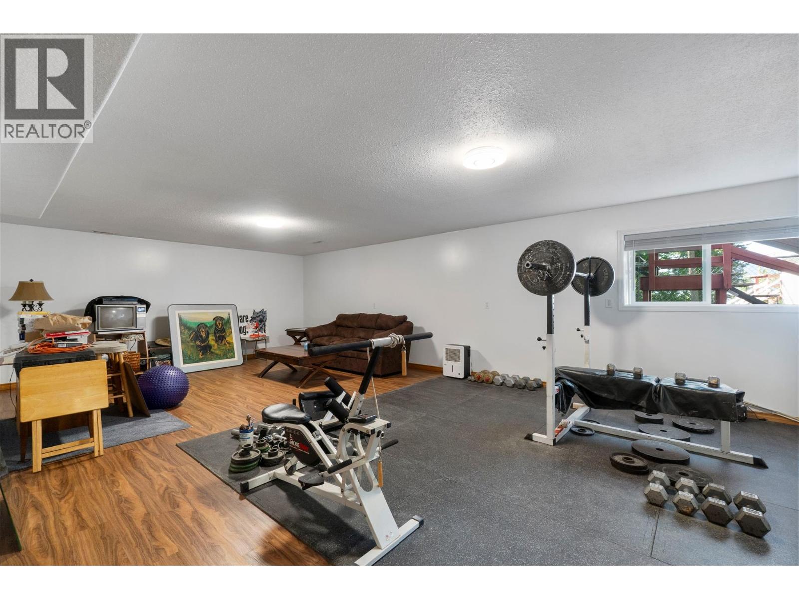 6803 Magna Bay Drive, Magna Bay, British Columbia  V0E 1M7 - Photo 26 - 10386552