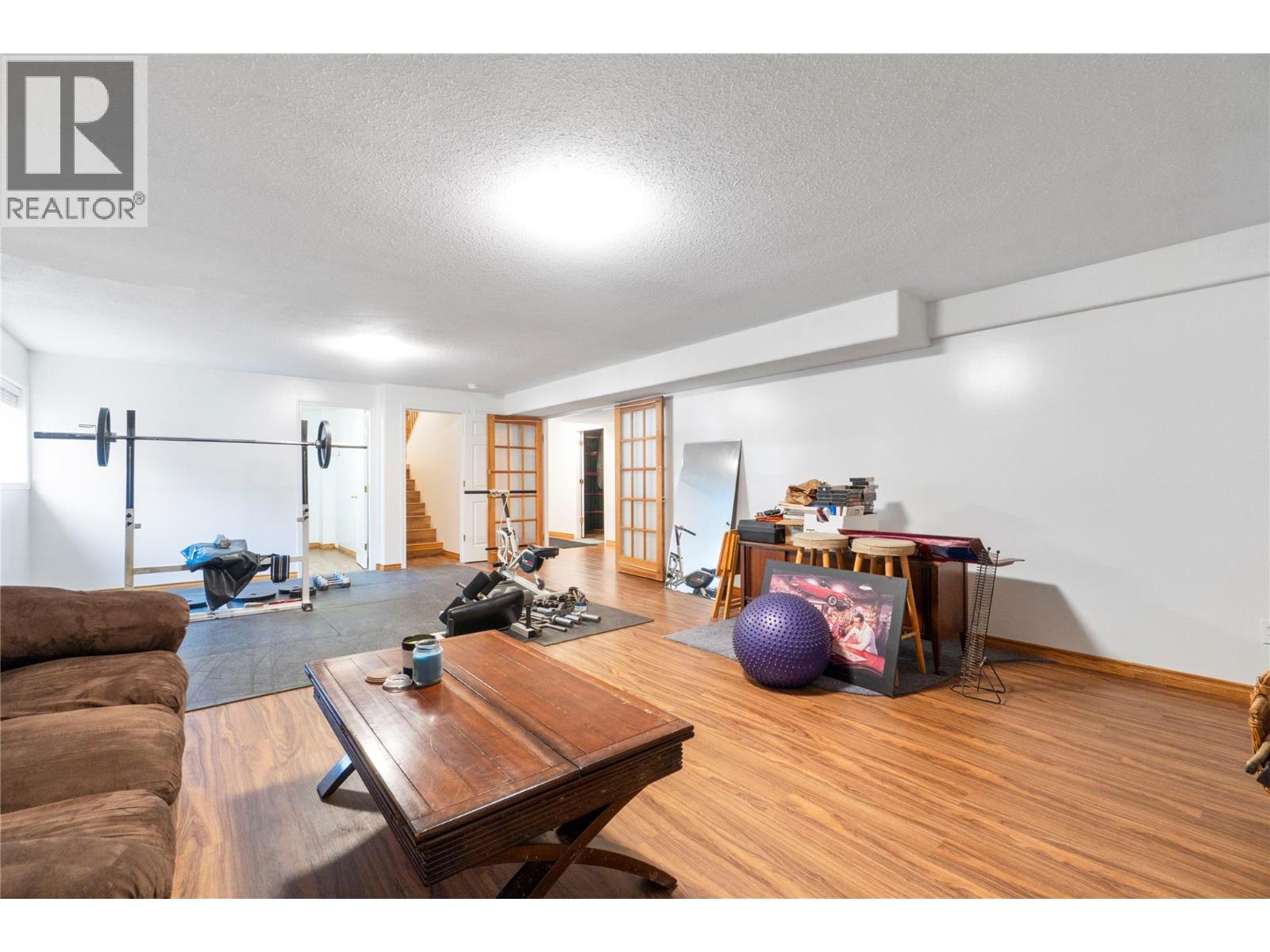 6803 Magna Bay Drive, Magna Bay, British Columbia  V0E 1M7 - Photo 28 - 10386552