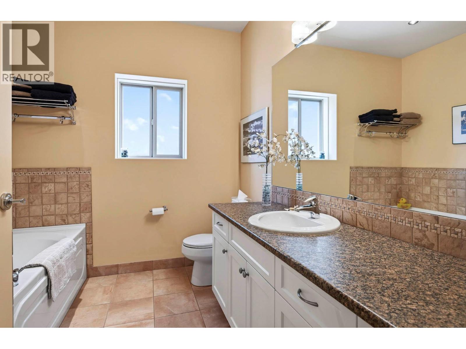 424 Azure Place, Kamloops, British Columbia  V2E 2R2 - Photo 53 - 10386550