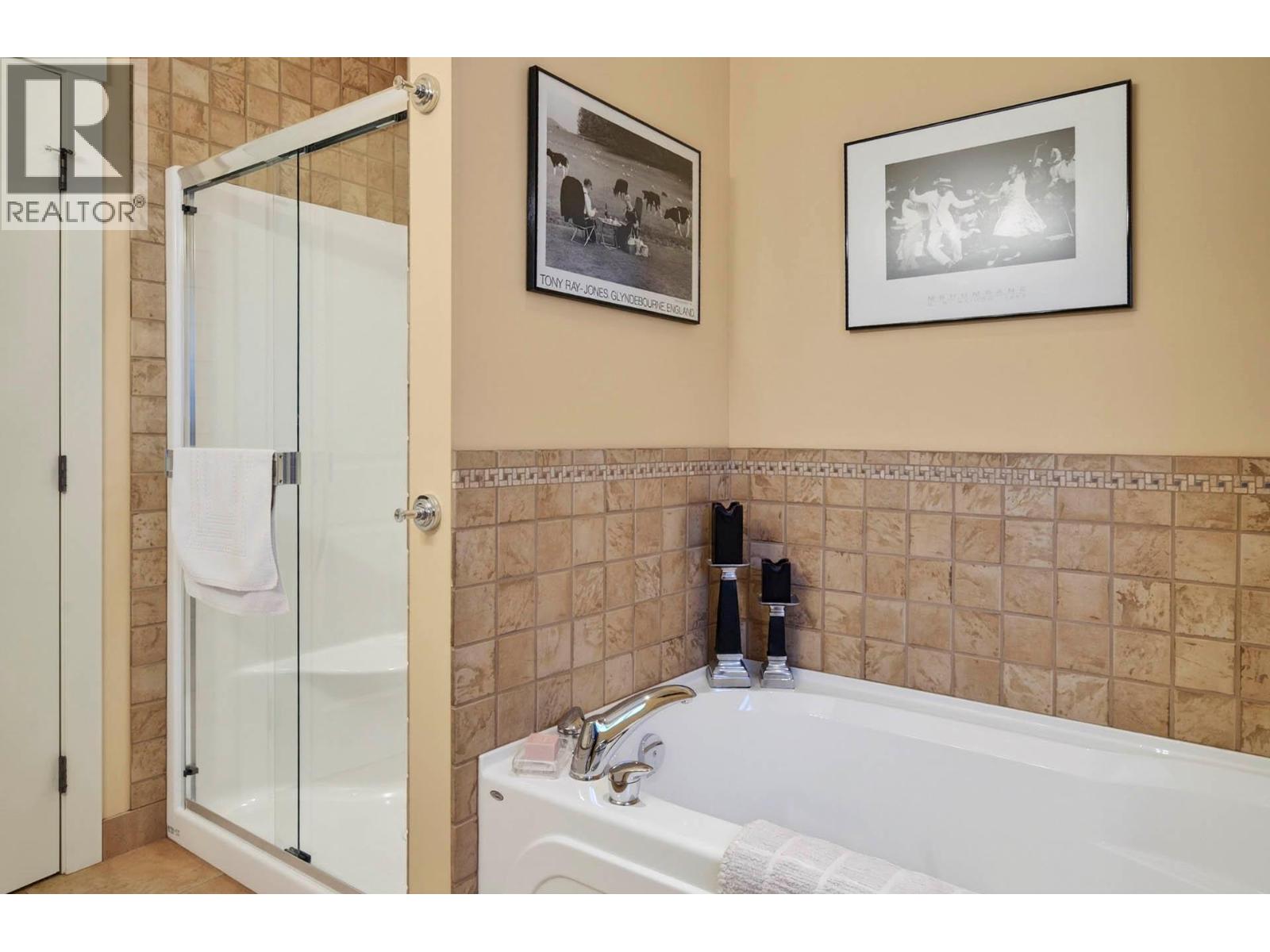 424 Azure Place, Kamloops, British Columbia  V2E 2R2 - Photo 54 - 10386550