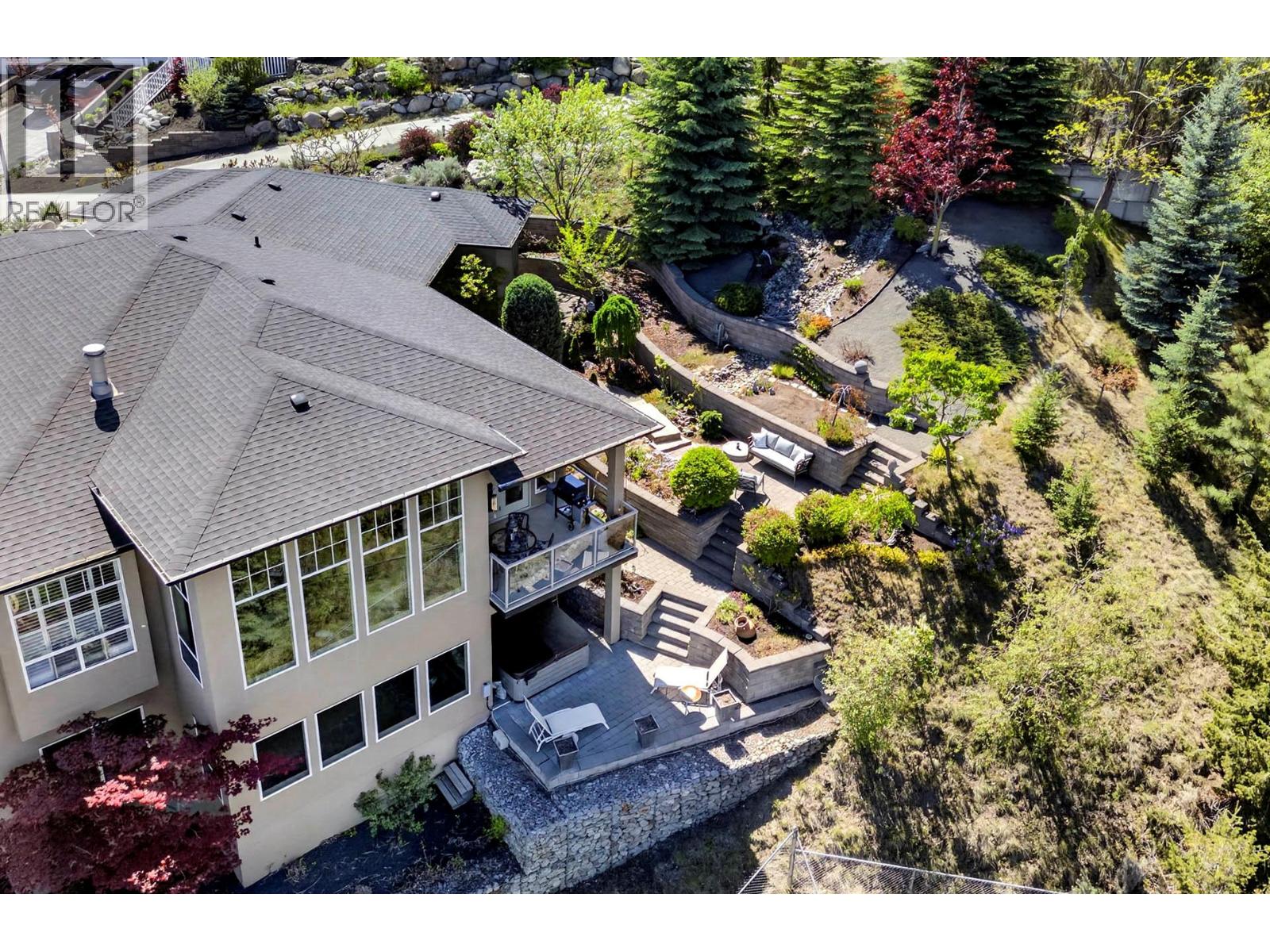 424 Azure Place, Kamloops, British Columbia  V2E 2R2 - Photo 73 - 10386550