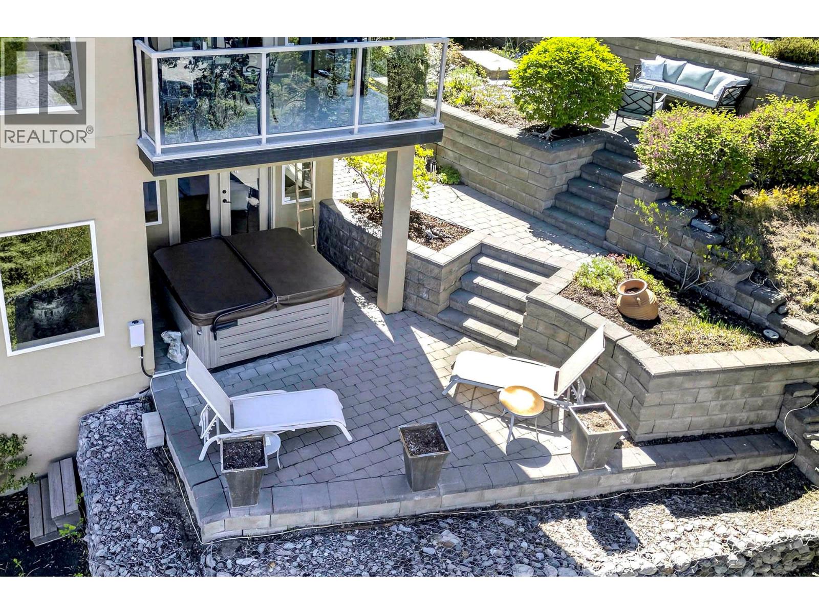 424 Azure Place, Kamloops, British Columbia  V2E 2R2 - Photo 75 - 10386550