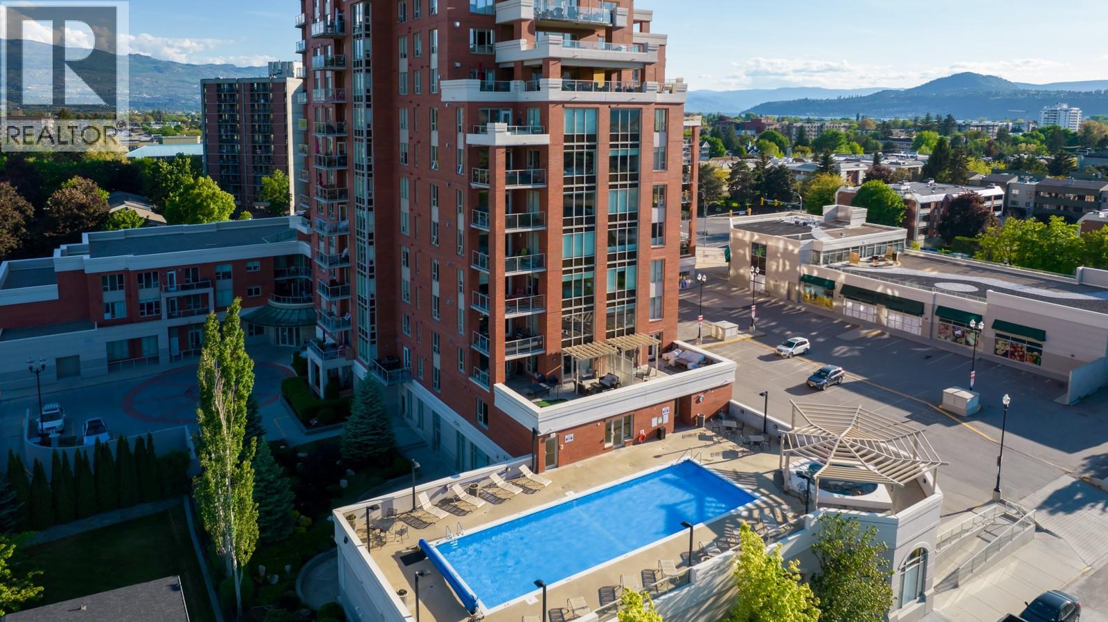 1160 Bernard Avenue Unit# 215, Kelowna, British Columbia  V1Y 6R2 - Photo 2 - 10386545