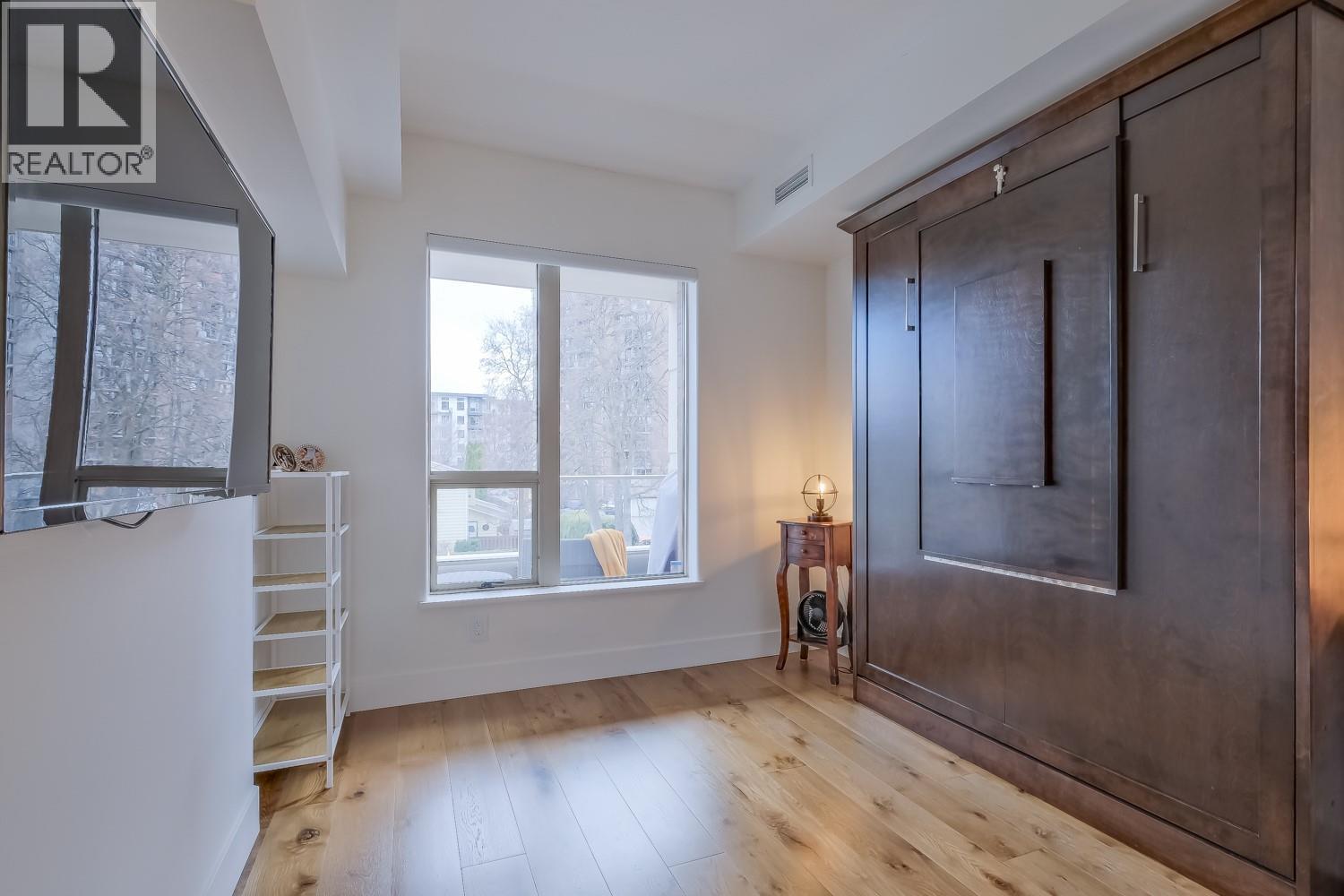1160 Bernard Avenue Unit# 215, Kelowna, British Columbia  V1Y 6R2 - Photo 24 - 10386545