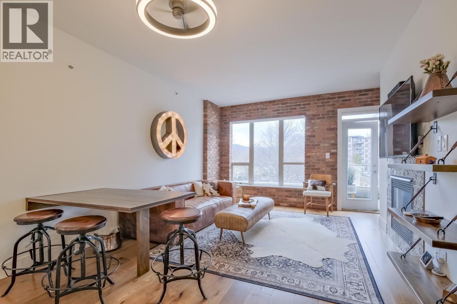1160 Bernard Avenue Unit# 215, Kelowna, British Columbia  V1Y 6R2 - Photo 8 - 10386545