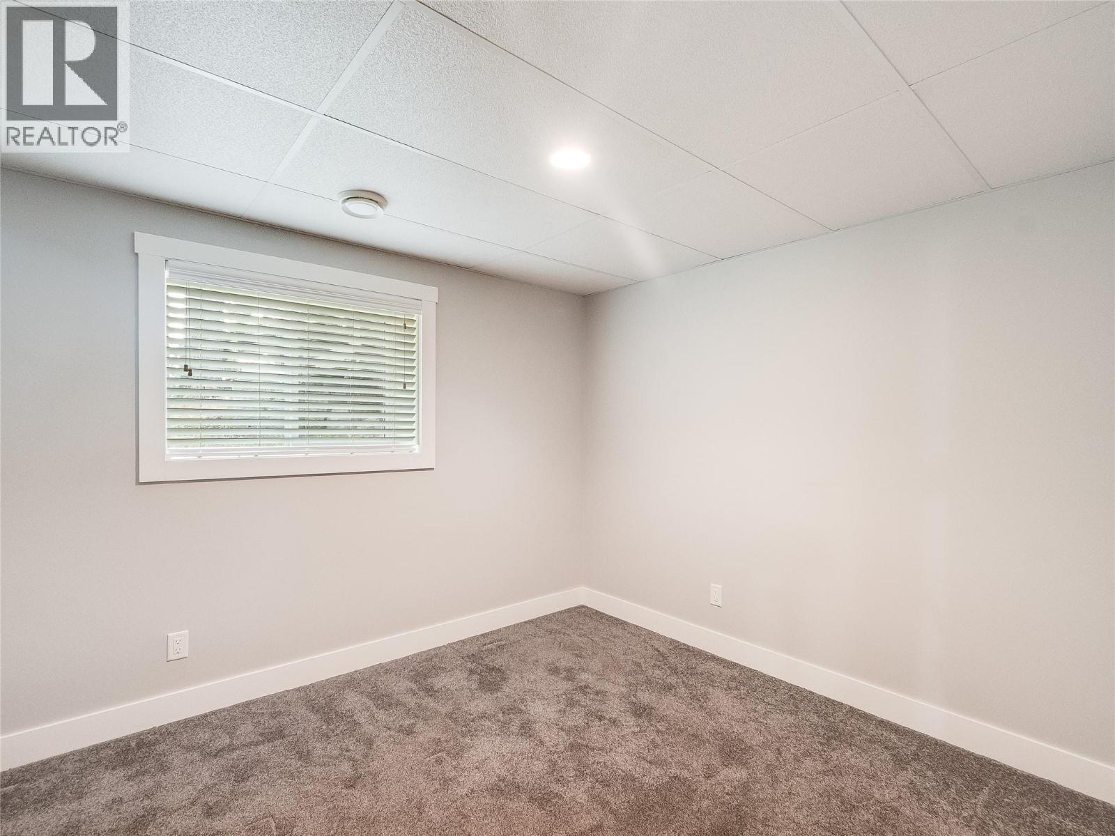 892 Waterloo Road, Castlegar, British Columbia  V1N 4K8 - Photo 54 - 10386374