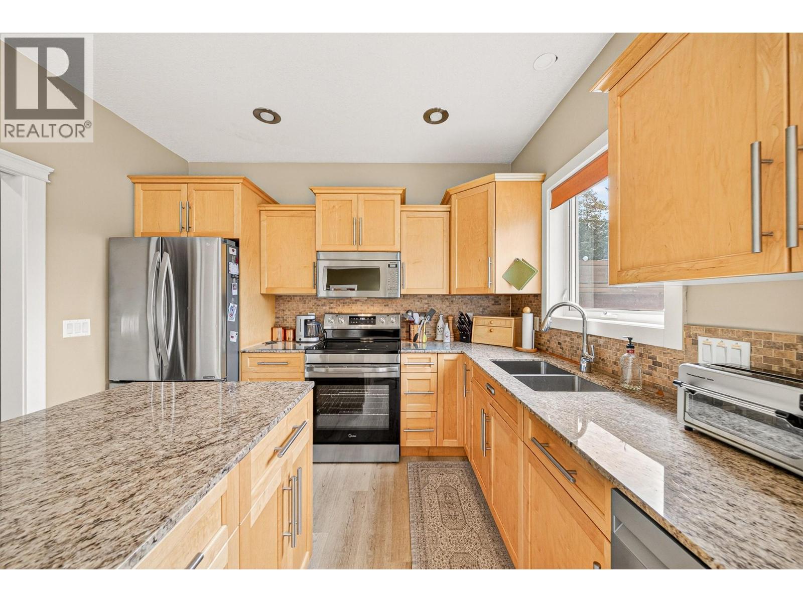1220 Ponderosa Drive, Sparwood, British Columbia  V0B 2G2 - Photo 10 - 10386293