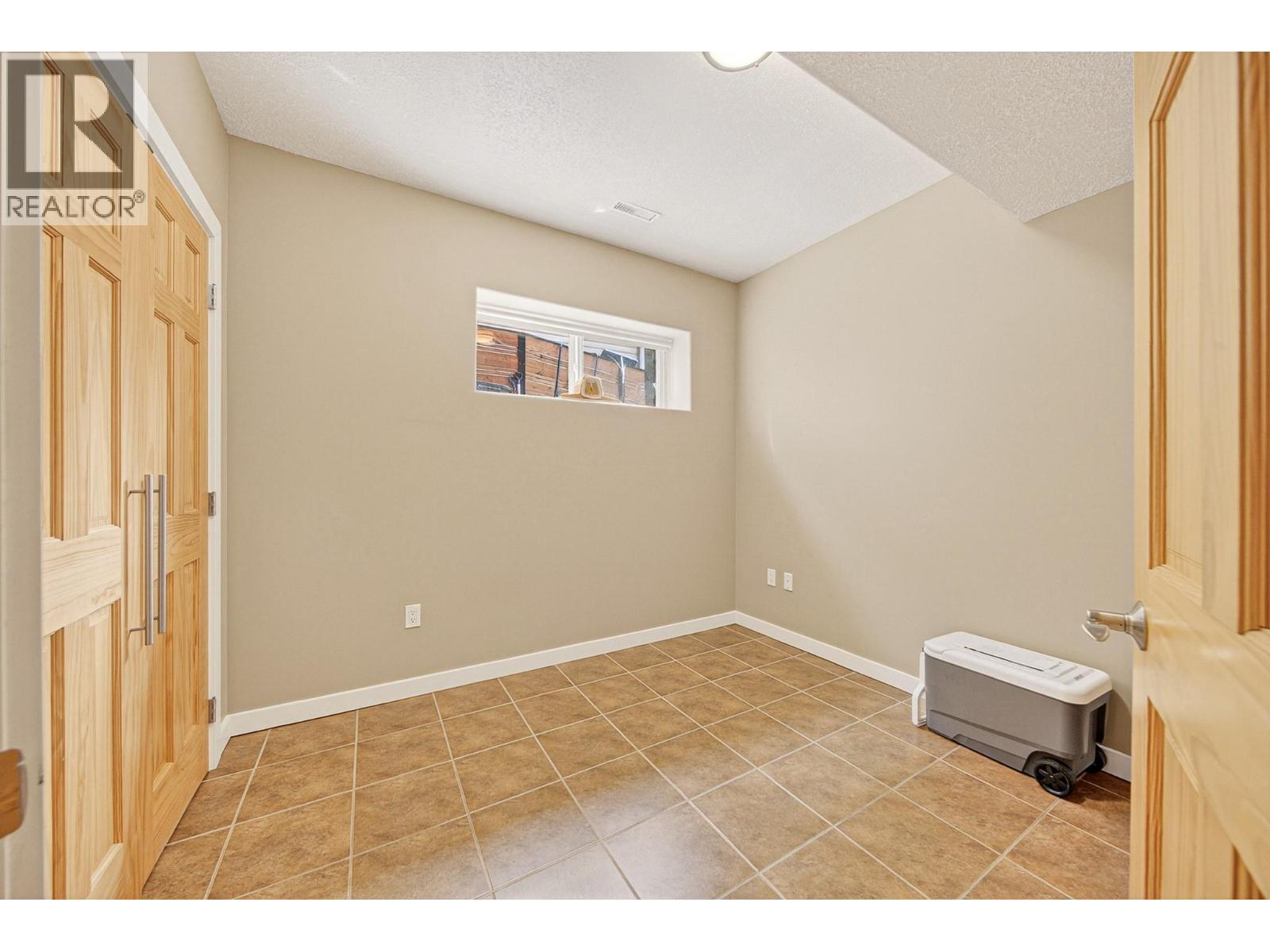 1220 Ponderosa Drive, Sparwood, British Columbia  V0B 2G2 - Photo 27 - 10386293