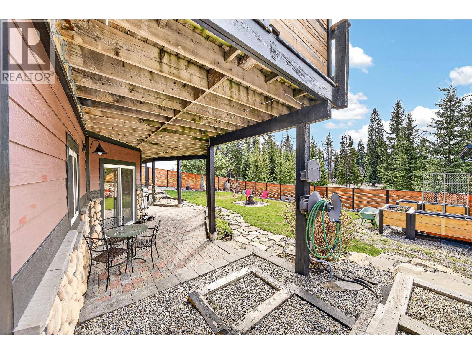 1220 Ponderosa Drive, Sparwood, British Columbia  V0B 2G2 - Photo 33 - 10386293