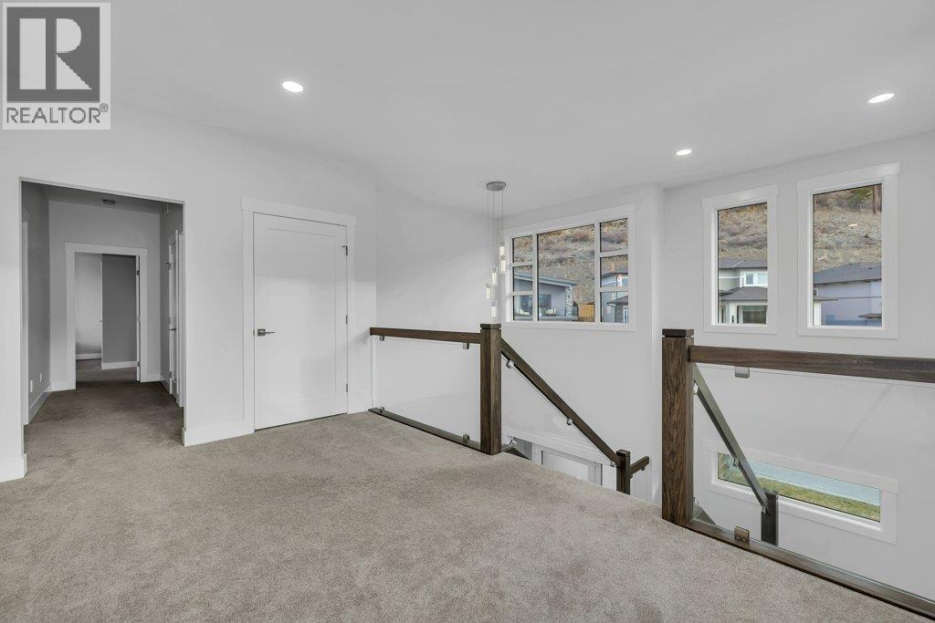 5624 Mountainside Drive, Kelowna, British Columbia  V1W 5L5 - Photo 24 - 10386576