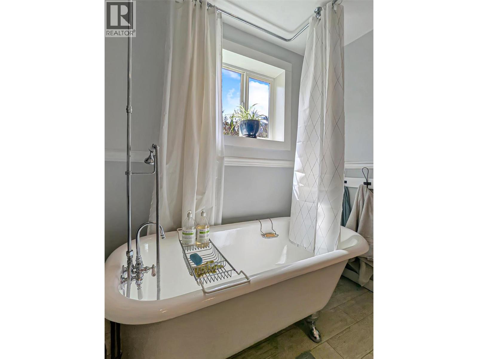 602 Slocan Street, Slocan, British Columbia  V0G 2C0 - Photo 20 - 10386553