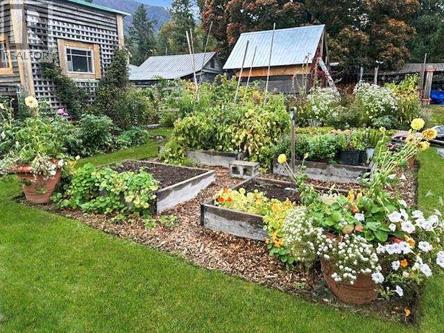 602 Slocan Street, Slocan, British Columbia  V0G 2C0 - Photo 38 - 10386553