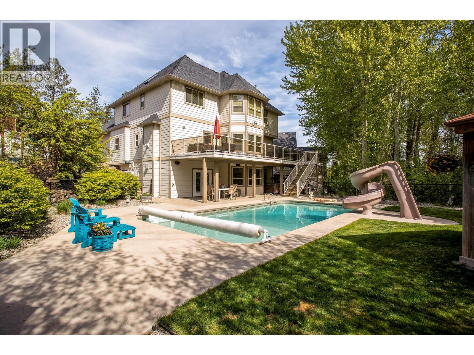 5037 Treadgold Court, Kelowna, British Columbia  V1W 5B4 - Photo 2 - 10386330