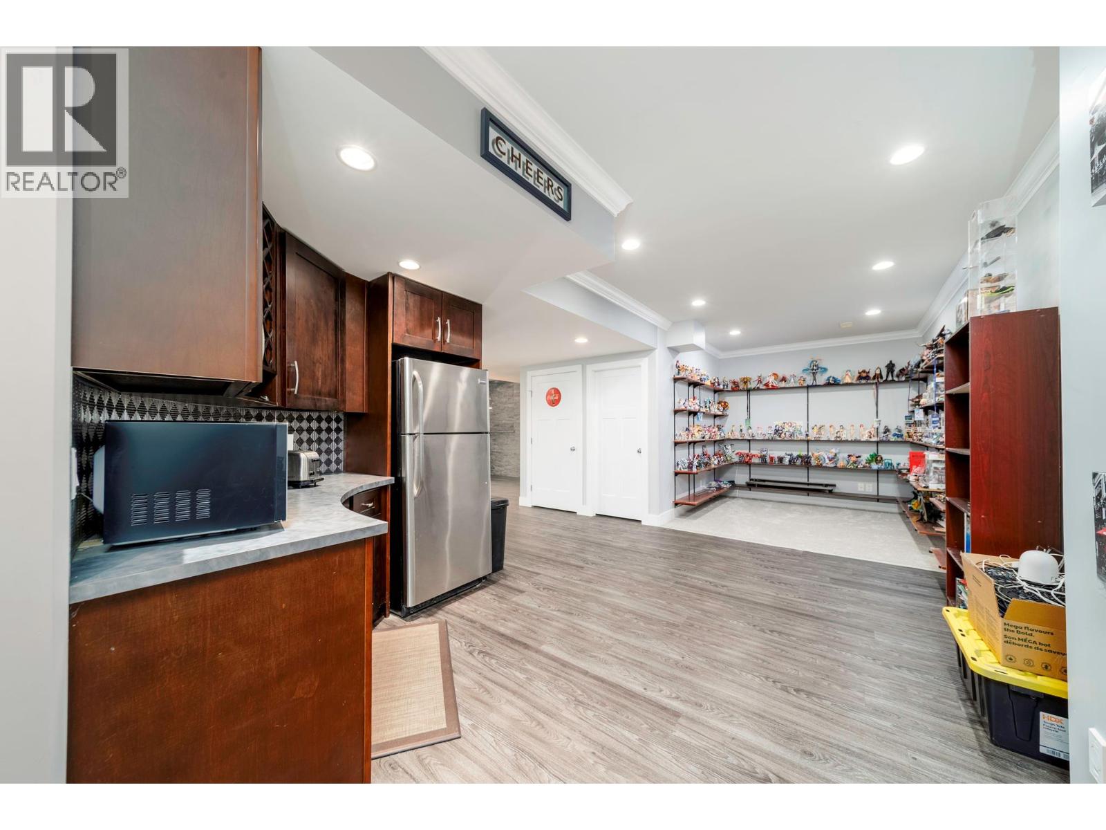 5037 Treadgold Court, Kelowna, British Columbia  V1W 5B4 - Photo 38 - 10386330