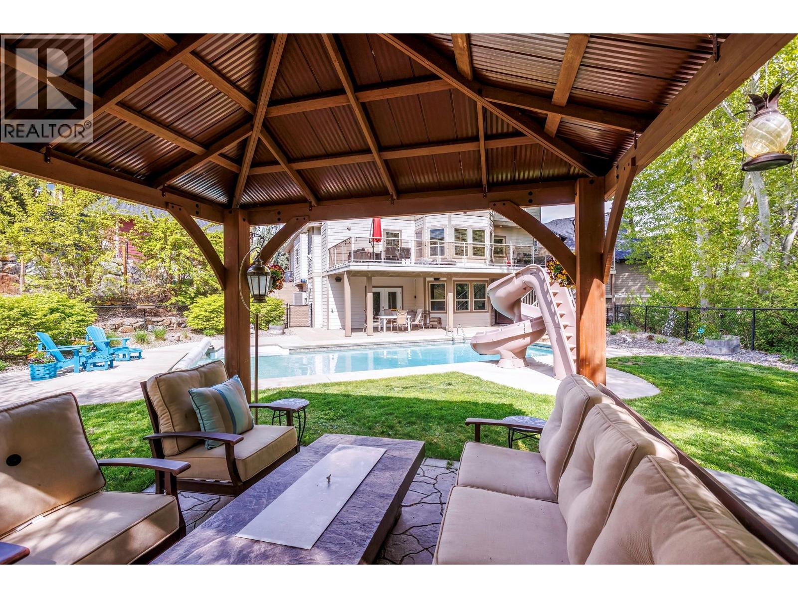 5037 Treadgold Court, Kelowna, British Columbia  V1W 5B4 - Photo 51 - 10386330