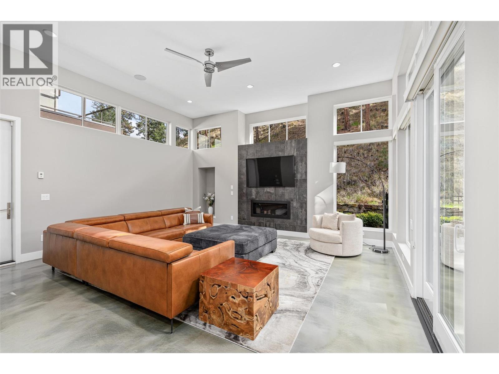 1085 Westpoint Drive, Kelowna, British Columbia  V1W 4Z9 - Photo 19 - 10385964