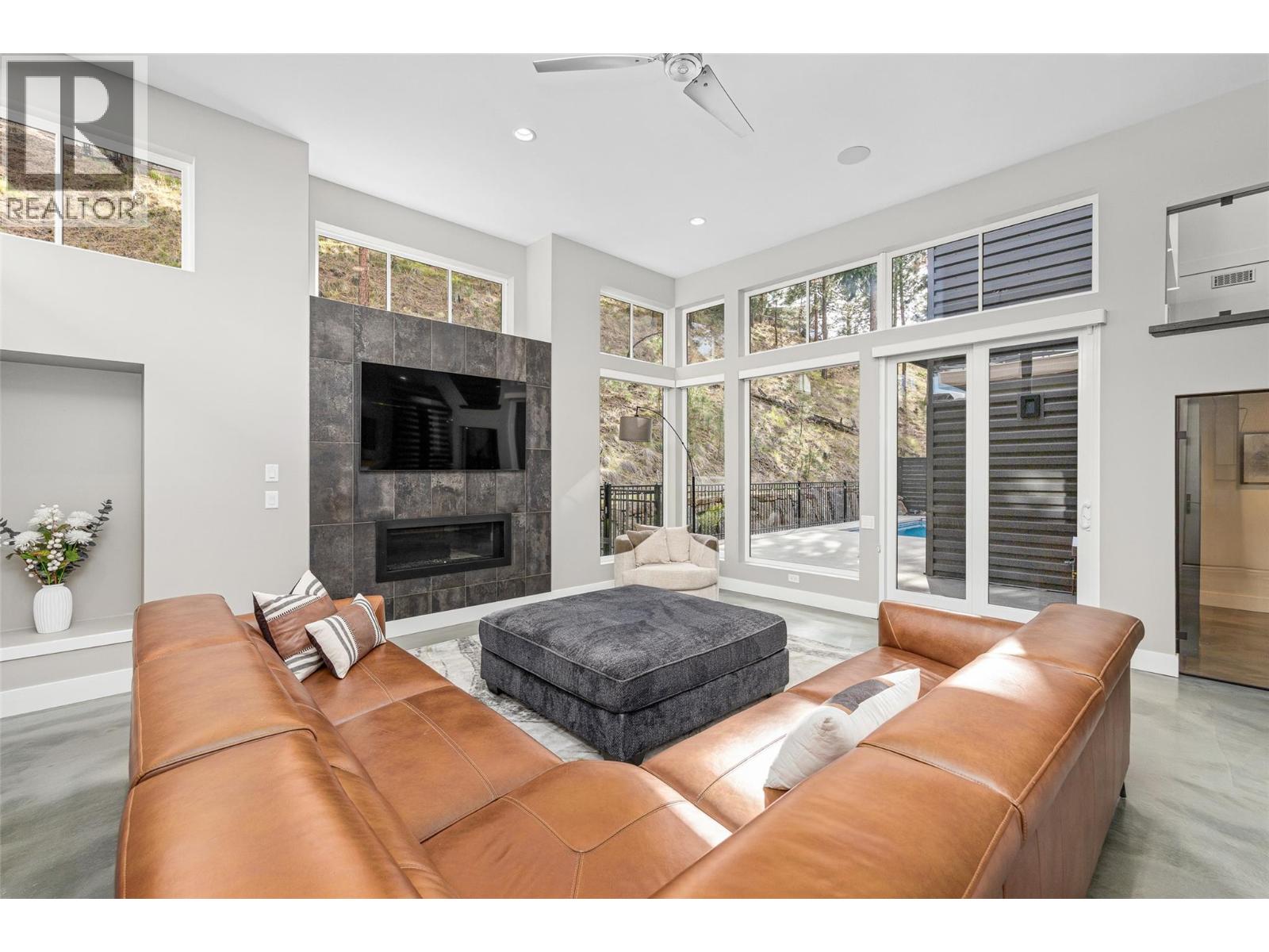 1085 Westpoint Drive, Kelowna, British Columbia  V1W 4Z9 - Photo 21 - 10385964