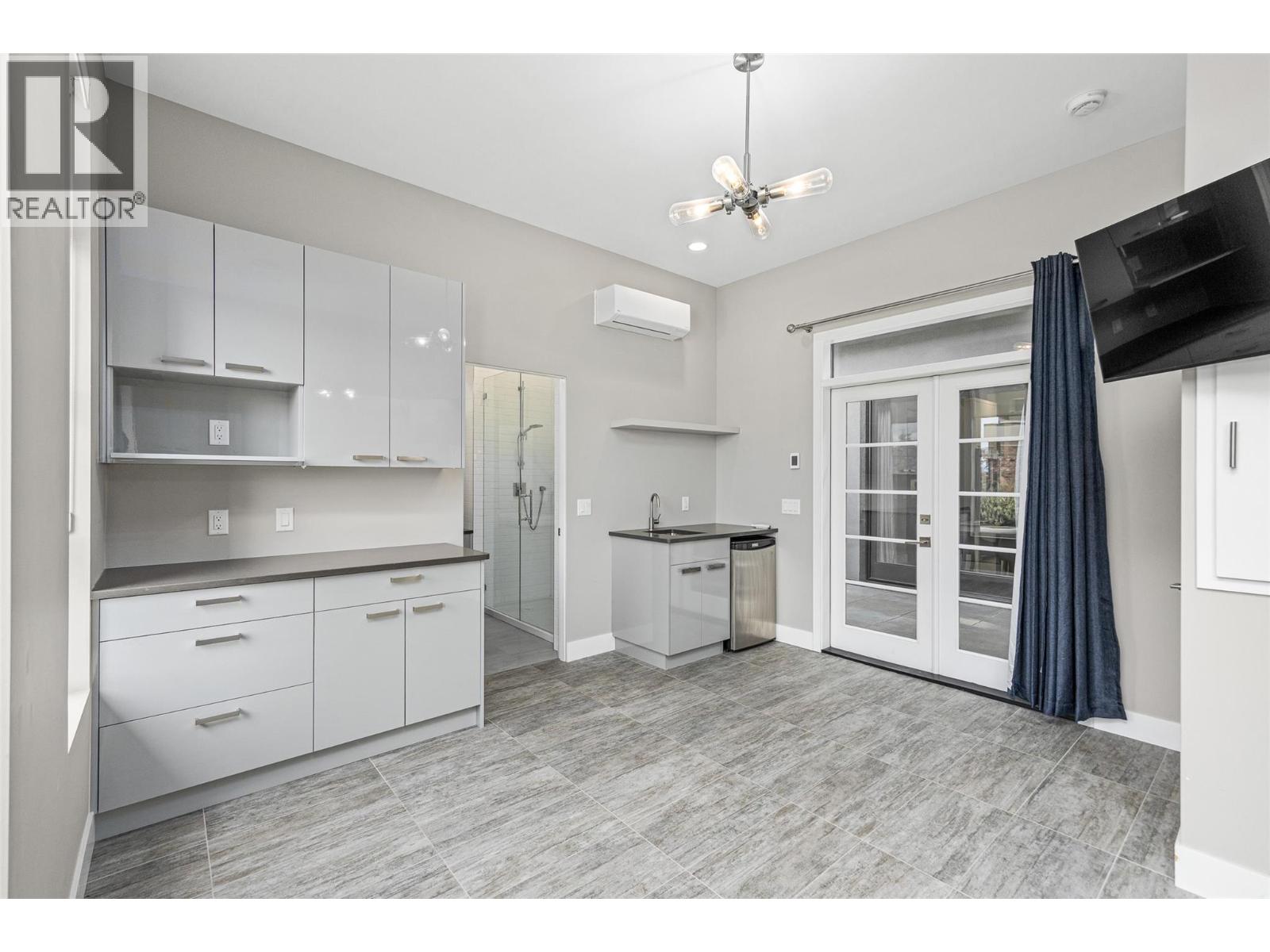 1085 Westpoint Drive, Kelowna, British Columbia  V1W 4Z9 - Photo 52 - 10385964