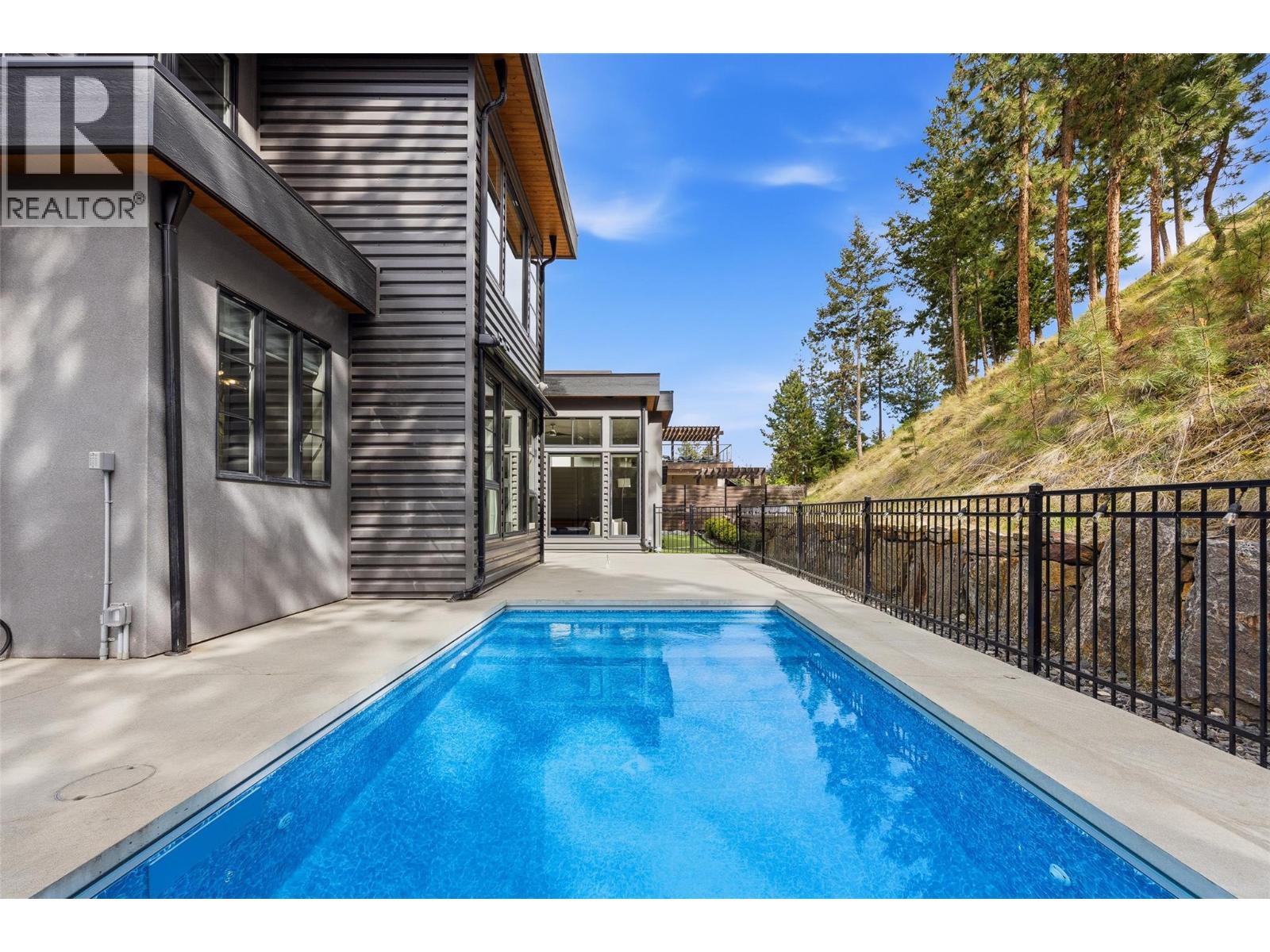 1085 Westpoint Drive, Kelowna, British Columbia  V1W 4Z9 - Photo 57 - 10385964