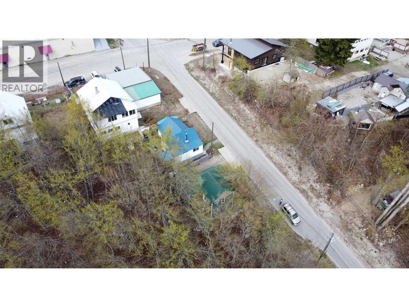 2165 Spokane Street, Rossland, British Columbia  V0G 1Y0 - Photo 38 - 10386465